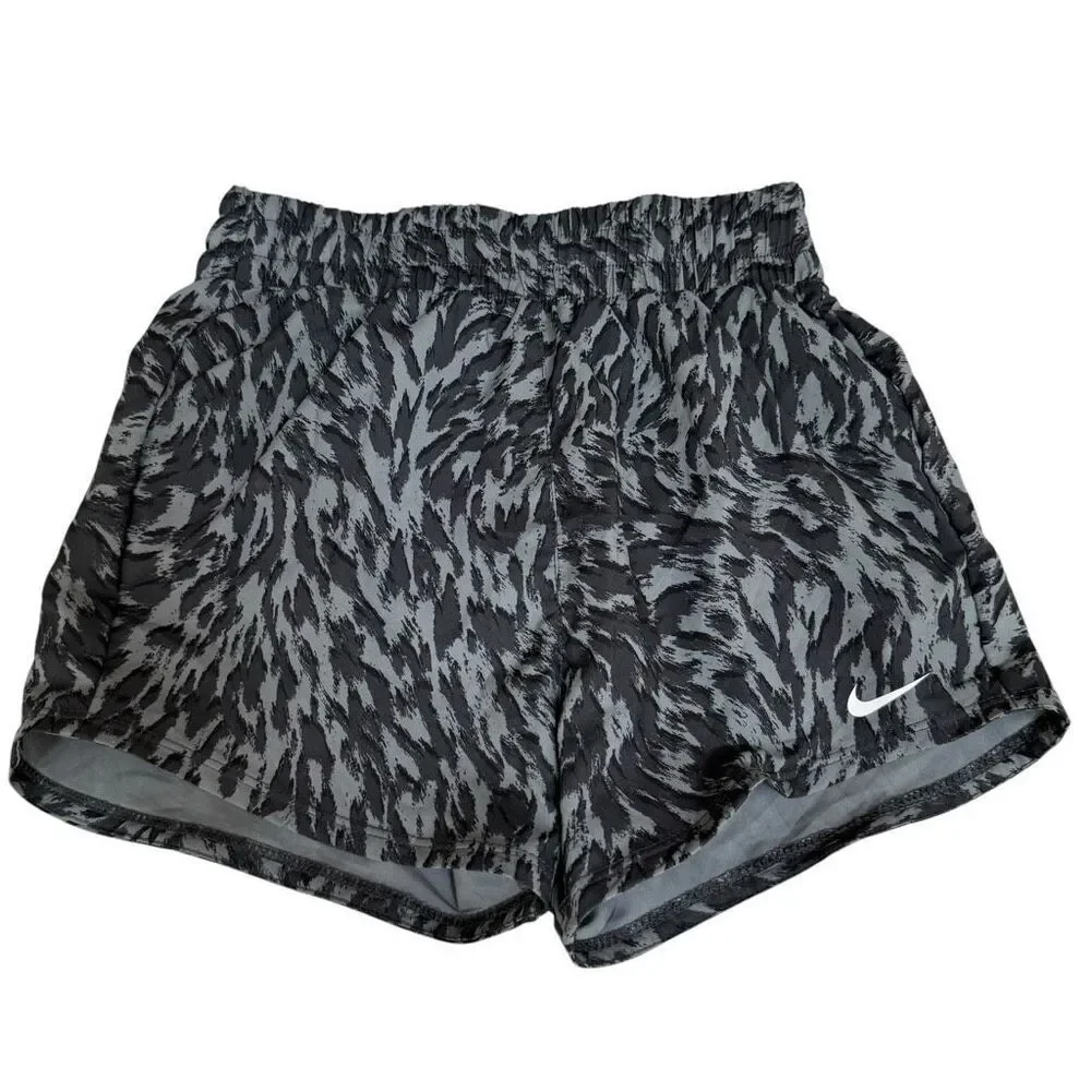 Nike One Girls' Dri-FIT Woven High-Waisted Shorts grey animal print sz S NWT